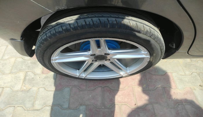 2016 Maruti Baleno DELTA DIESEL 1.3, Diesel, Manual, 98,608 km, tyre