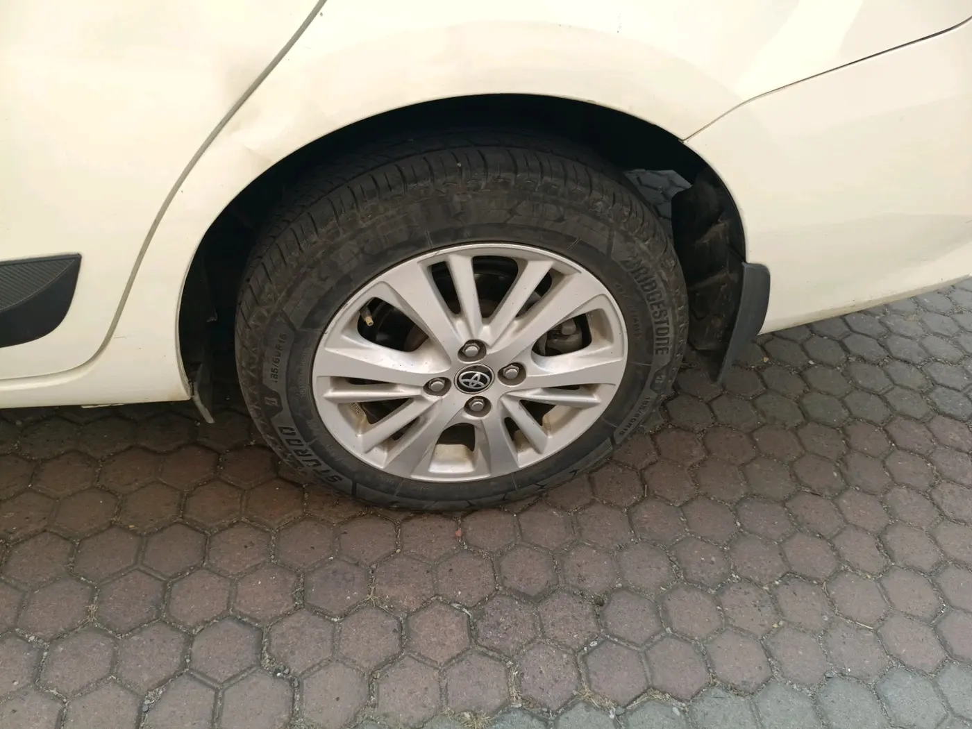 2018 Toyota YARIS V CVT, Petrol, Automatic, 93,152 km, tyre