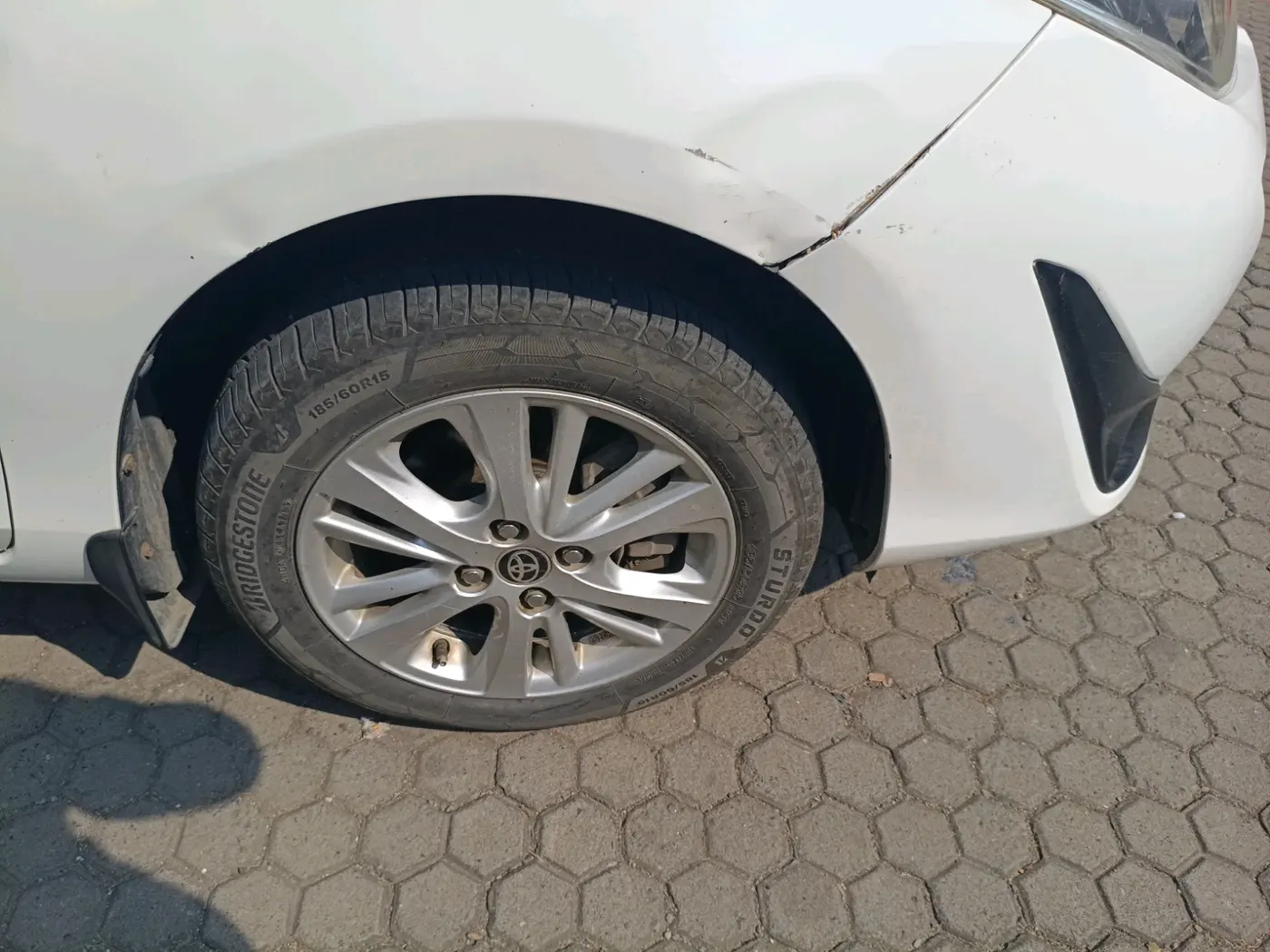 2018 Toyota YARIS V CVT, Petrol, Automatic, 93,152 km, tyre