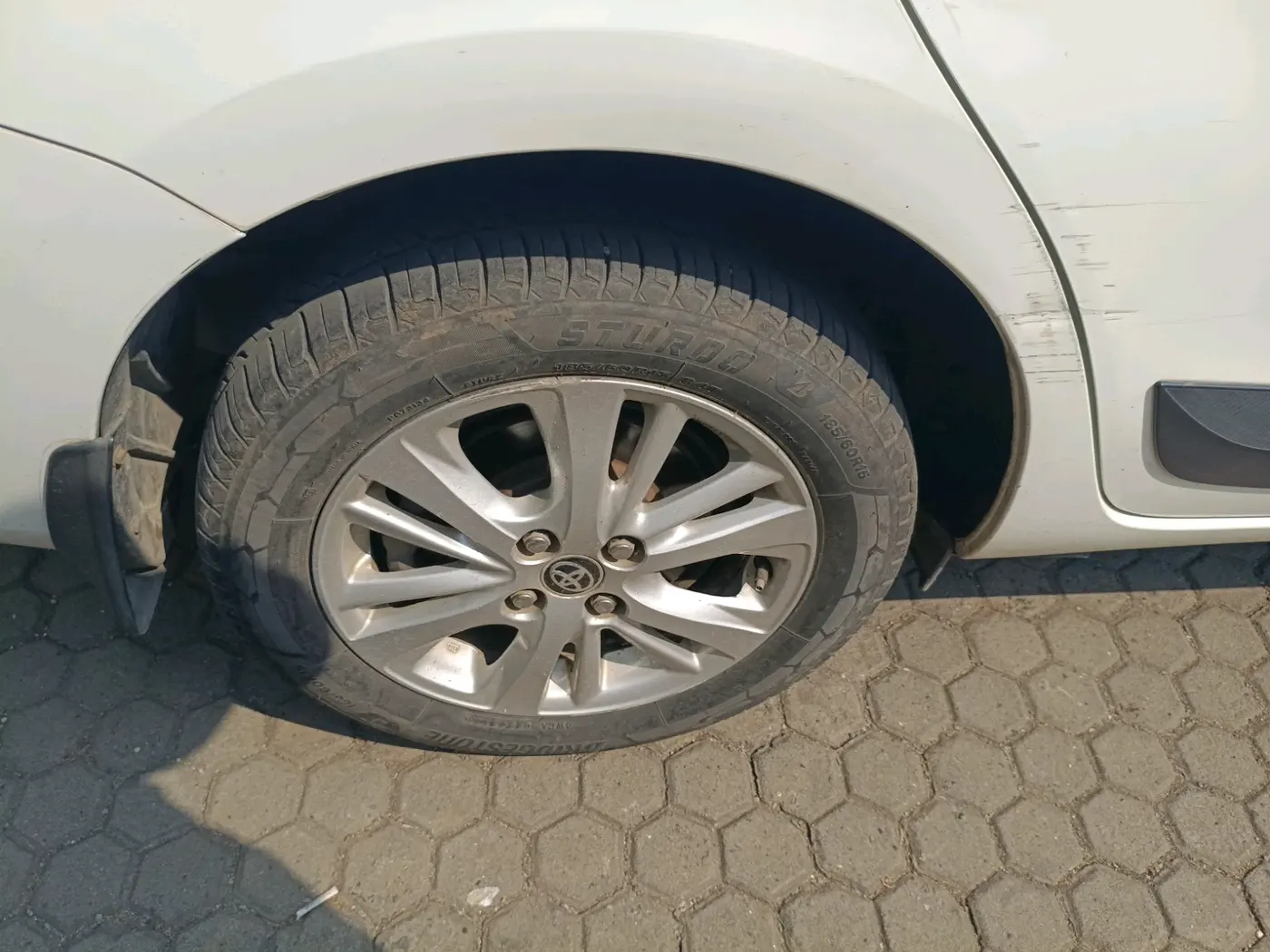 2018 Toyota YARIS V CVT, Petrol, Automatic, 93,152 km, tyre
