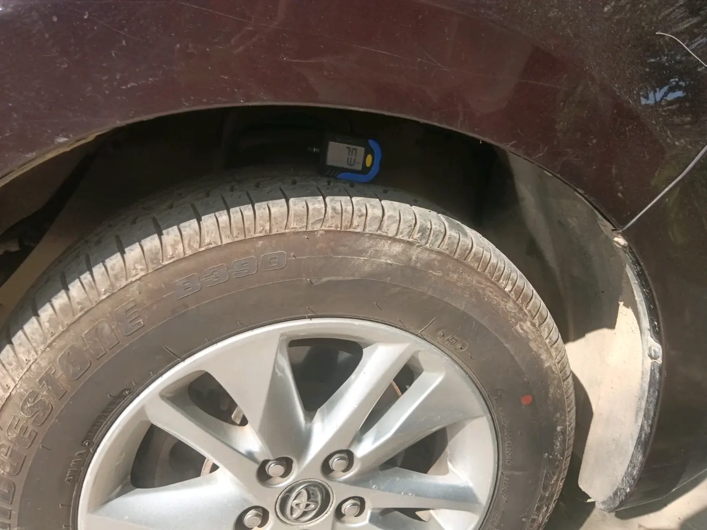2017 Toyota Innova Crysta 2.7 GX AT 7 STR, Petrol, Automatic, 93,868 km, tyre