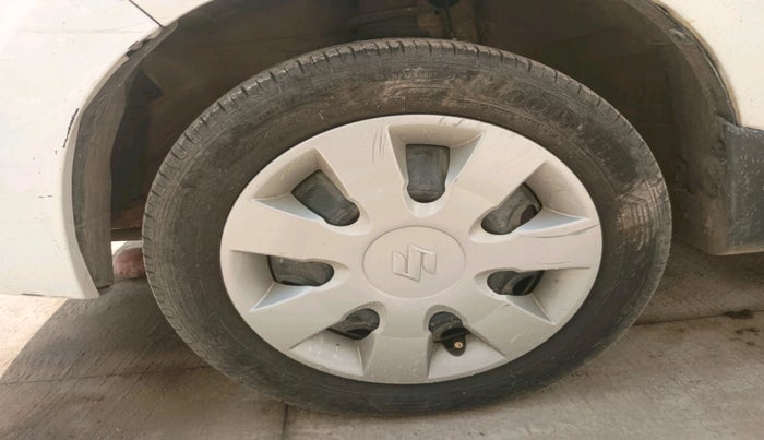 2016 Maruti Alto K10 VXI AMT, Petrol, Automatic, 54,886 km, tyre