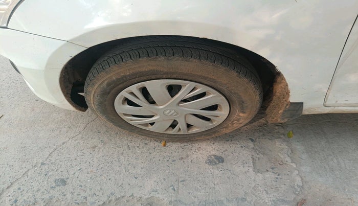 2016 Maruti Swift VDI, Diesel, Manual, 1,30,183 km, tyre