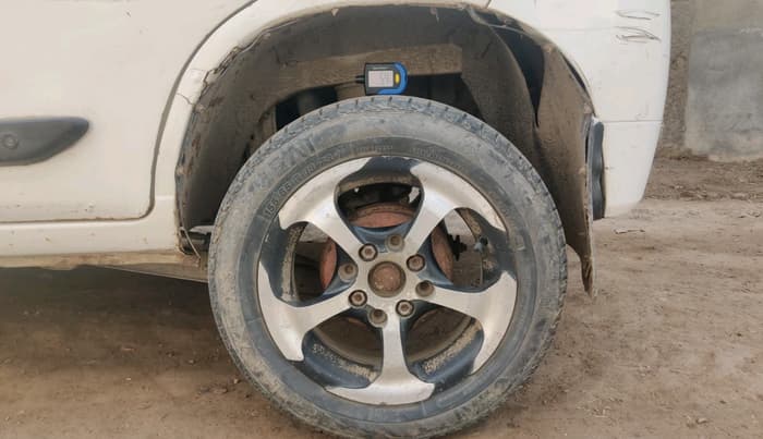 2013 Maruti Alto K10 VXI, Petrol, Manual, 1,38,289 km, tyre