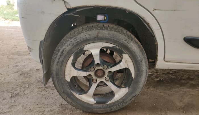 2013 Maruti Alto K10 VXI, Petrol, Manual, 1,38,289 km, tyre