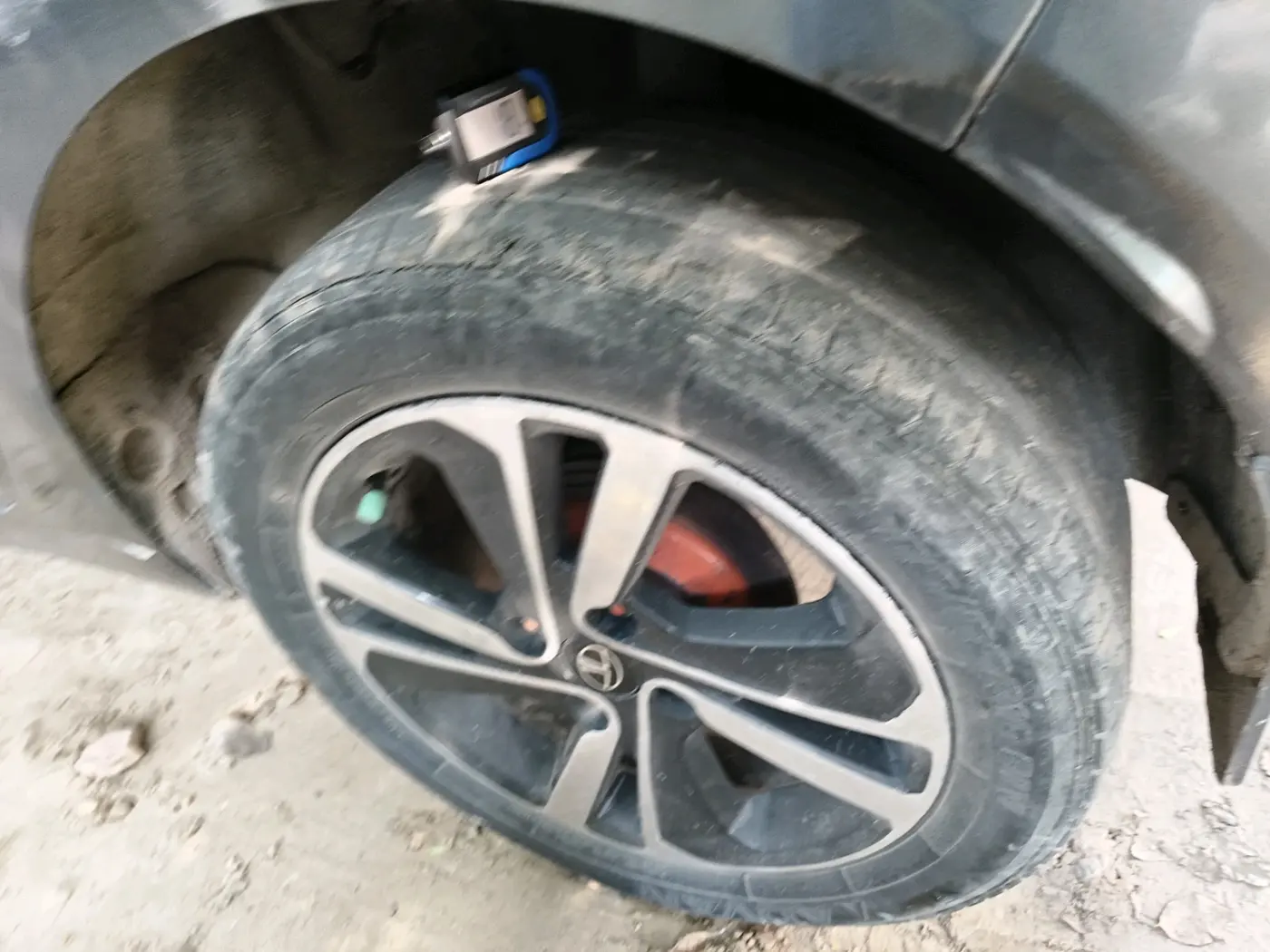 2021 Tata ALTROZ XE PETROL, Petrol, Manual, 59,956 km, tyre