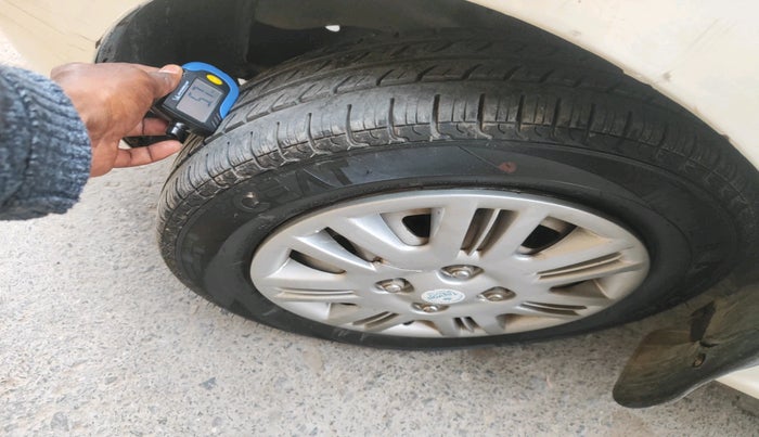 2012 Hyundai Santro Xing GL PLUS, CNG, Manual, 83,989 km, tyre