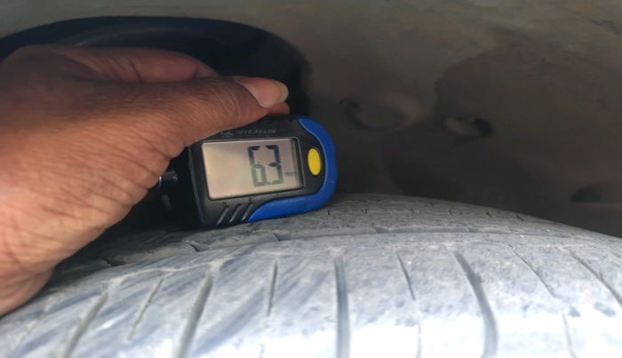 2017 Skoda Superb L&K 1.8 TSI AT, Petrol, Automatic, 44,064 km, tyre