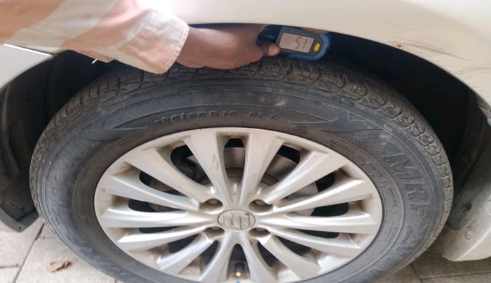 2017 Maruti Ciaz ZETA 1.4  AT PETROL, Petrol, Automatic, 26,282 km, tyre