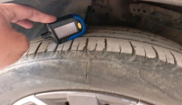 2021 Hyundai VENUE SX 1.5 CRDI, Diesel, Manual, 67,455 km, tyre