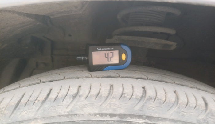 2012 Maruti Swift ZDI, Diesel, Manual, 96,652 km, tyre