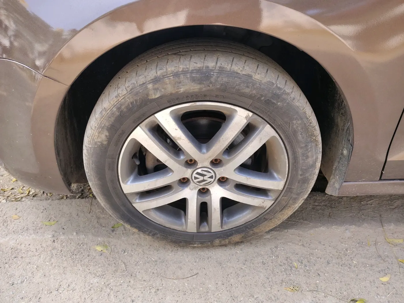 2011 Volkswagen Jetta HIGHLINE TDI AT, Diesel, Automatic, 68,568 km, tyre