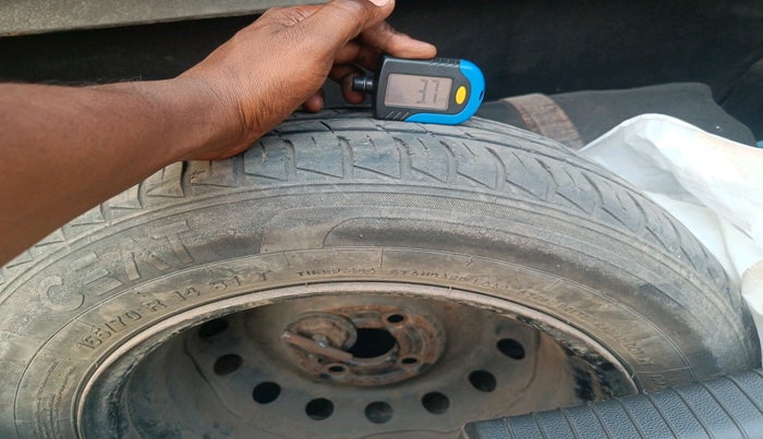 2019 Hyundai Grand i10 SPORTZ 1.2 KAPPA VTVT, CNG, Manual, 2,30,351 km, tyre