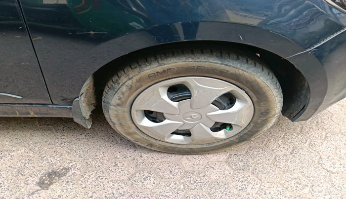 2021 Tata Tiago XT (O) PETROL, Petrol, Manual, 88,210 km, tyre