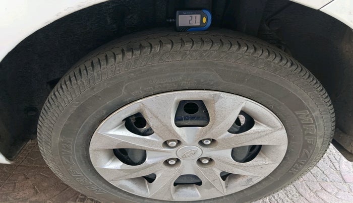 2017 Hyundai Elite i20 SPORTZ 1.2, Petrol, Manual, 68,957 km, tyre