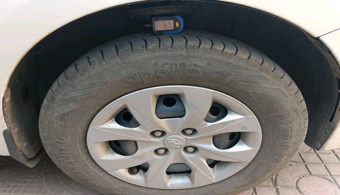 2017 Hyundai Elite i20 SPORTZ 1.2, Petrol, Manual, 68,957 km, tyre