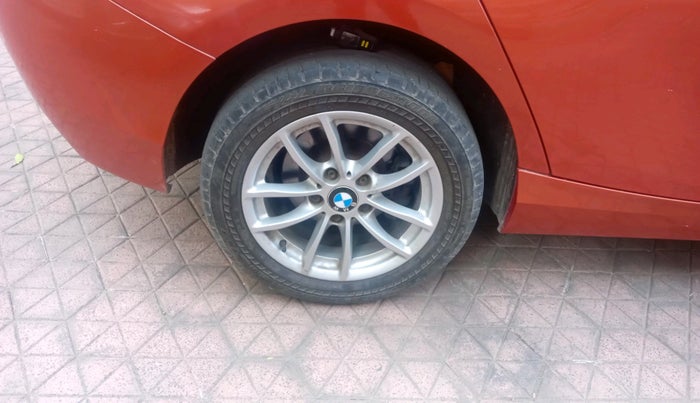 2013 BMW 1 Series 118D HATCHBACK, Diesel, Automatic, 59,091 km, tyre