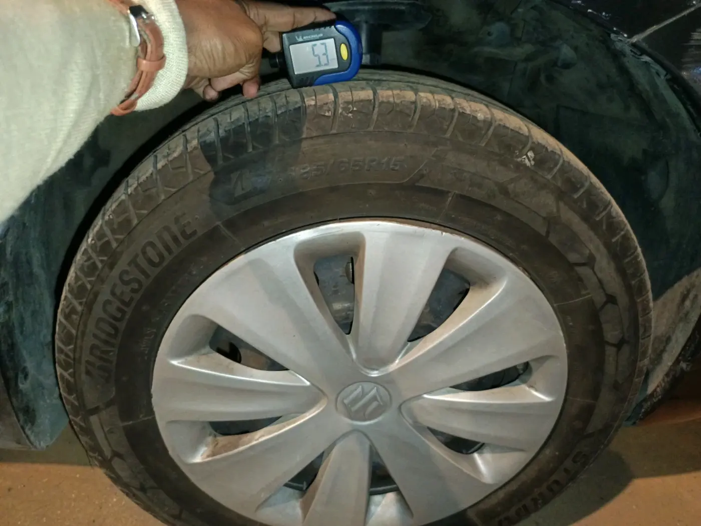 2015 Maruti Ertiga VXI CNG, CNG, Manual, 91,000 km, tyre