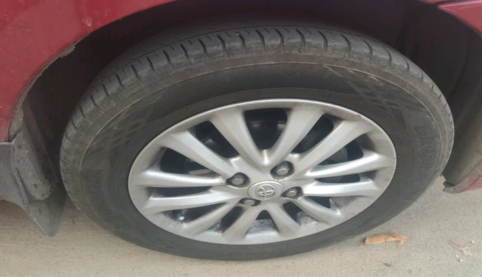 2012 Toyota Etios VD, Diesel, Manual, 2,08,890 km, tyre