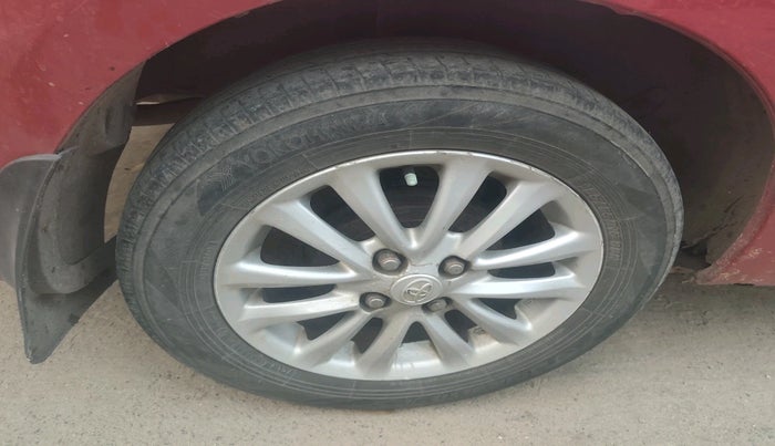 2012 Toyota Etios VD, Diesel, Manual, 2,08,890 km, tyre