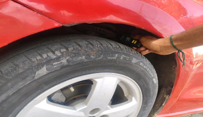 2014 Skoda Rapid AMBITION 1.6 TDI CR MT, Diesel, Manual, 1,17,495 km, tyre