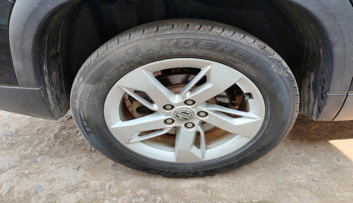 2021 MG HECTOR SUPER 2.0 DIESEL, Diesel, Manual, 48,164 km, tyre