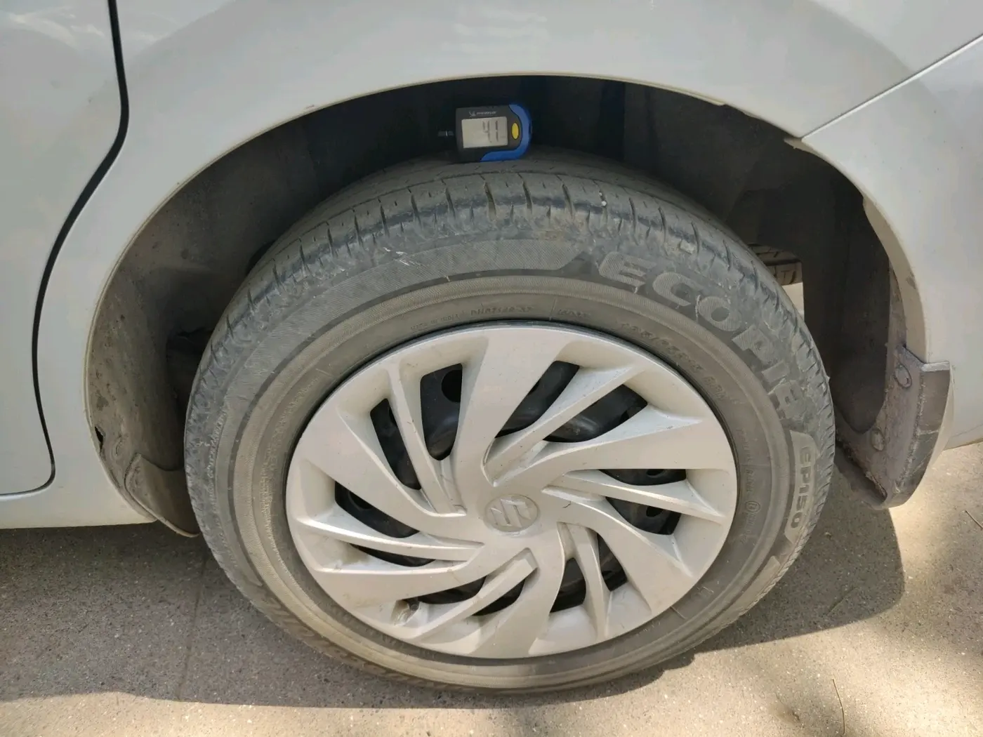 2023 Maruti Ertiga   VXI (O) CNG, CNG, Manual, 51,366 km, tyre