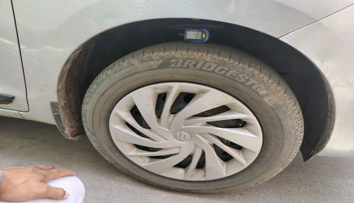 2023 Maruti Ertiga   VXI (O) CNG, CNG, Manual, 51,366 km, tyre