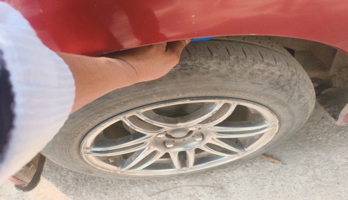 2011 Honda City 1.5L I-VTEC E MT, Petrol, Manual, 1,07,004 km, tyre