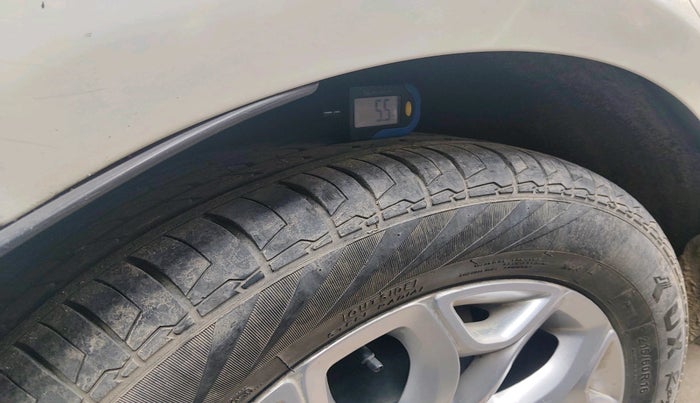 2015 Ford Ecosport TITANIUM 1.0L ECOBOOST, Petrol, Manual, 89,354 km, tyre