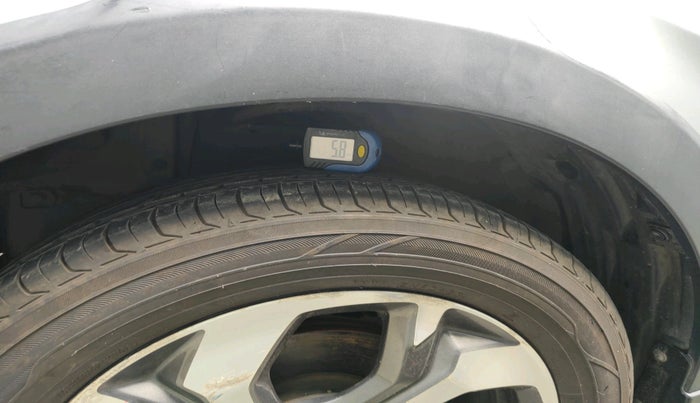 2016 Honda BR-V 1.5L I-VTEC V, Petrol, Manual, 42,950 km, tyre