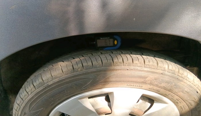 2016 Maruti Wagon R 1.0 LXI CNG, CNG, Manual, 79,043 km, tyre