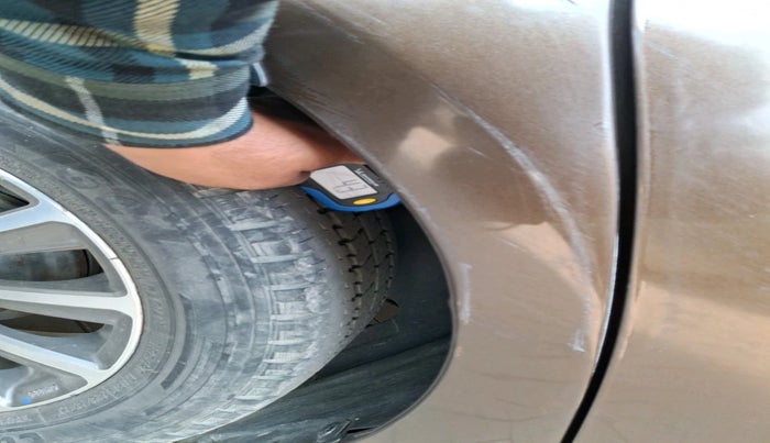 2018 Maruti Ciaz ALPHA 1.5 SHVS PETROL, Petrol, Manual, 1,00,738 km, tyre