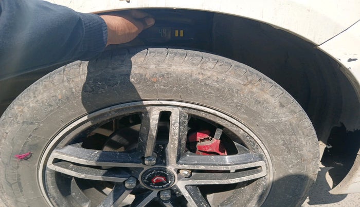 2022 Maruti Celerio VXI CNG, CNG, Manual, 44,555 km, tyre