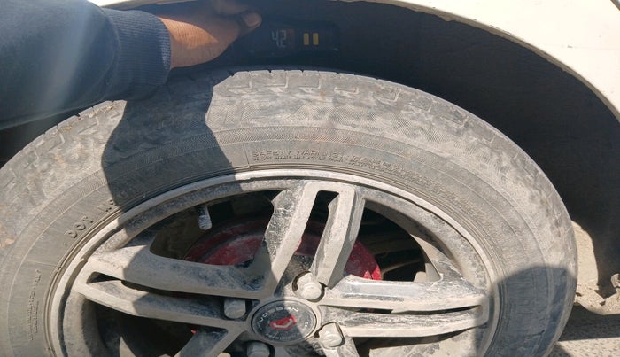 2022 Maruti Celerio VXI CNG, CNG, Manual, 44,555 km, tyre