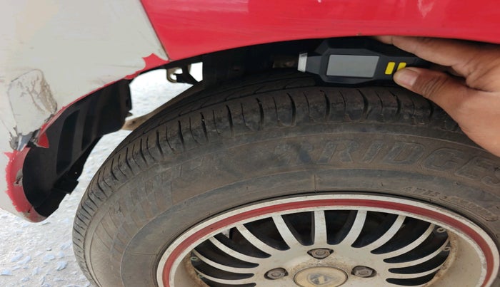 2011 Maruti A Star ZXI, Petrol, Manual, 80,514 km, tyre