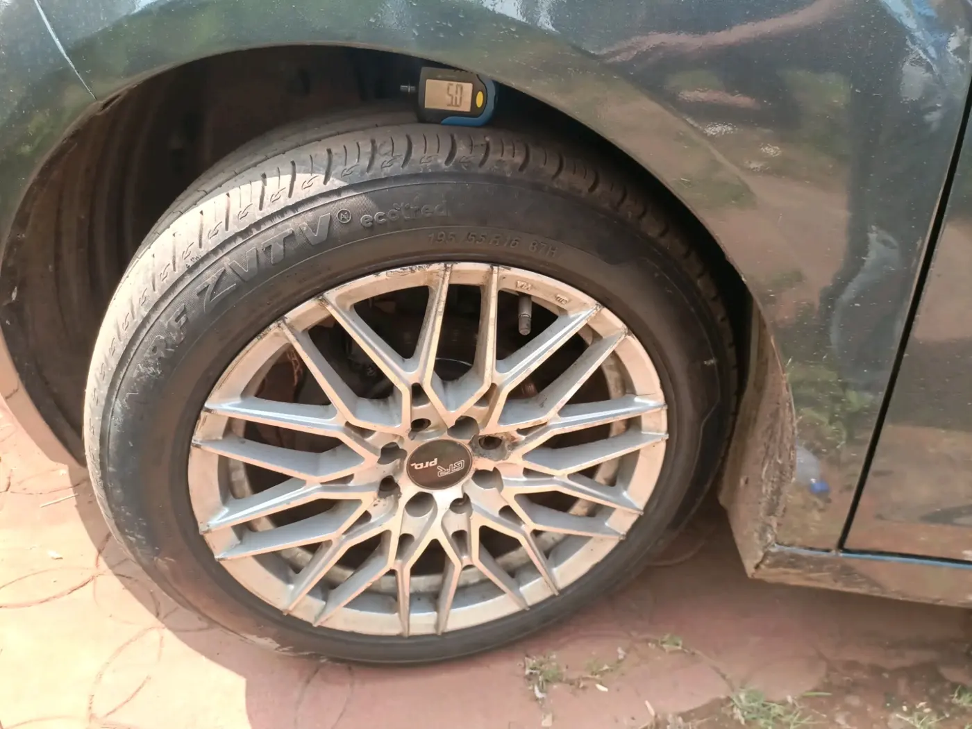 2020 Tata ALTROZ XM PETROL, Petrol, Manual, 85,442 km, tyre