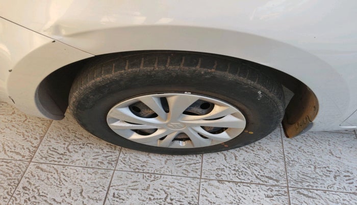 2020 Maruti Swift VXI AMT, Petrol, Automatic, 57,861 km, tyre