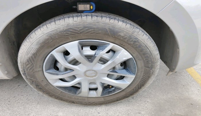 2019 Hyundai NEW SANTRO MAGNA AMT, Petrol, Automatic, 73,179 km, tyre