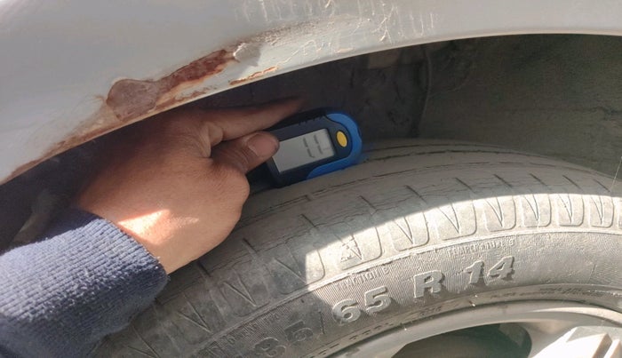 2011 Hyundai i20 ASTA 1.2, Petrol, Manual, 82,758 km, tyre