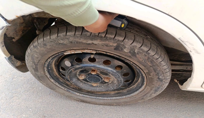 2012 Maruti Wagon R 1.0 VXI, CNG, Manual, 1,65,552 km, tyre