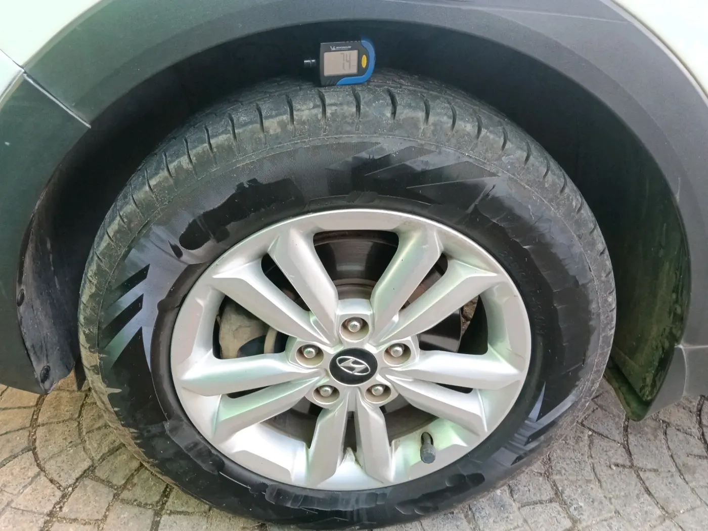 2018 Hyundai Creta SX PLUS 1.6 PETROL, Petrol, Manual, 1,14,921 km, tyre