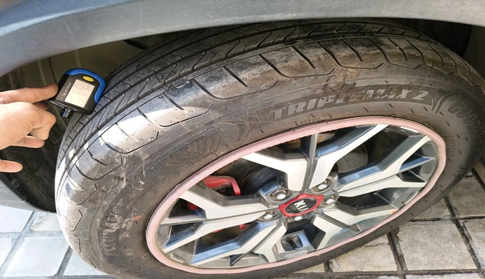 2020 KIA SELTOS GTX PLUS DCT 1.4 PETROL, Petrol, Automatic, 1,34,081 km, tyre