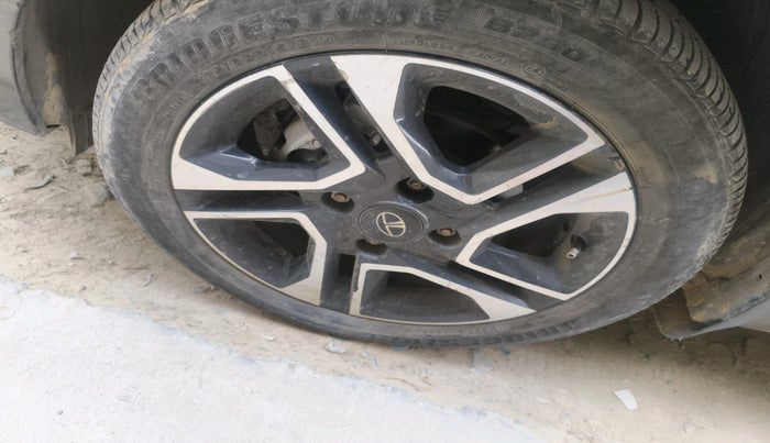 2021 Tata Tiago XZA PLUS PETROL, Petrol, Automatic, 53,567 km, tyre