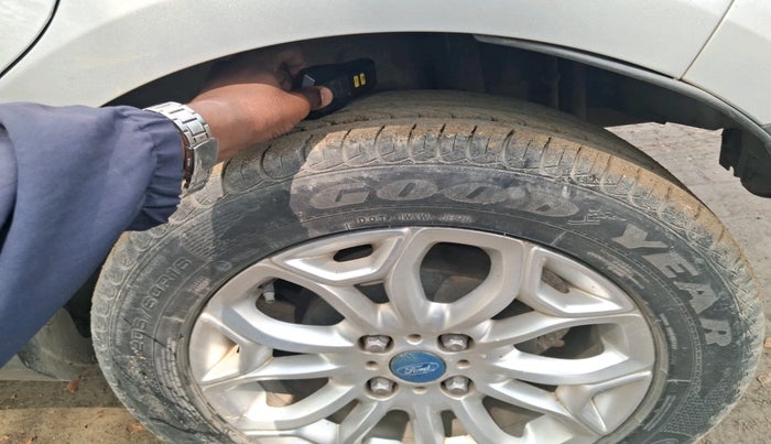 2013 Ford Ecosport TITANIUM 1.0L ECOBOOST, Petrol, Manual, 3 km, tyre