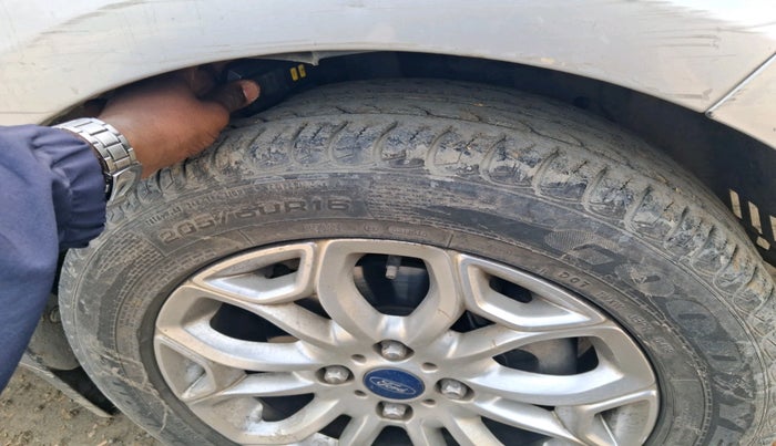 2013 Ford Ecosport TITANIUM 1.0L ECOBOOST, Petrol, Manual, 3 km, tyre