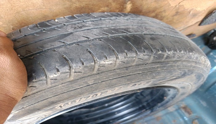 2015 Nissan Micra XV P DIESEL, Diesel, Manual, 77,297 km, tyre