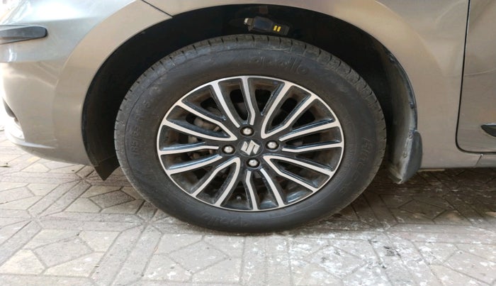 2023 Maruti Dzire ZXI Plus AMT, Petrol, Automatic, 9,055 km, tyre