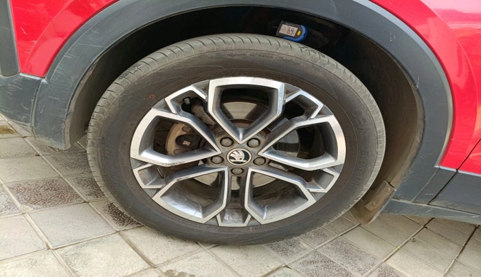 2021 Skoda KUSHAQ STYLE 1.5L TSI DSG, Petrol, Automatic, 57,221 km, tyre