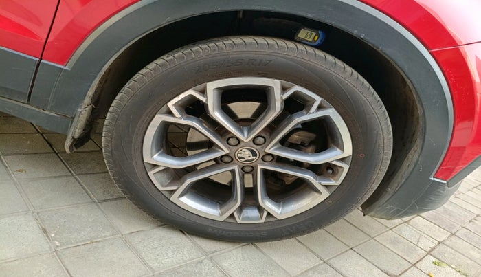 2021 Skoda KUSHAQ STYLE 1.5L TSI DSG, Petrol, Automatic, 57,221 km, tyre